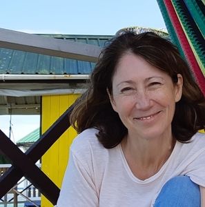 Meet your Posher, Helene